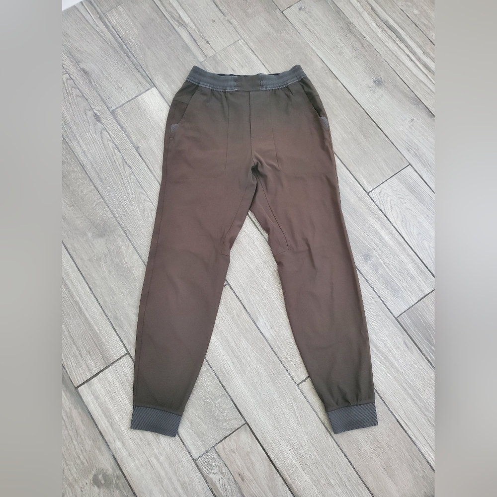 Lululemon women polyester olive green pull-on relaxed fit active joggers pants S